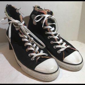 Men’s Chuck Taylor Hi-Top Sneakers Sz 11